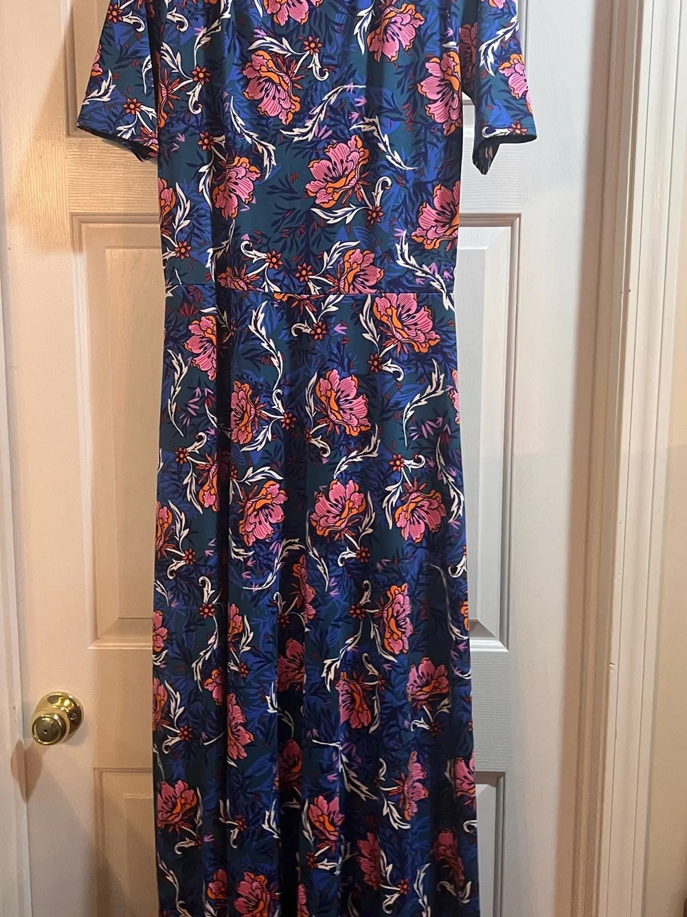 LuLaRoe Floral Scoop Neck Maxi Dress in Navy and Pink - Picture 3 of 3
